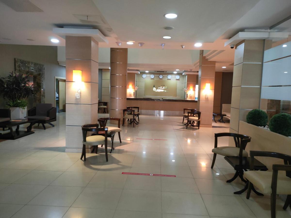 אסטנה Alau Hotel מראה חיצוני תמונה