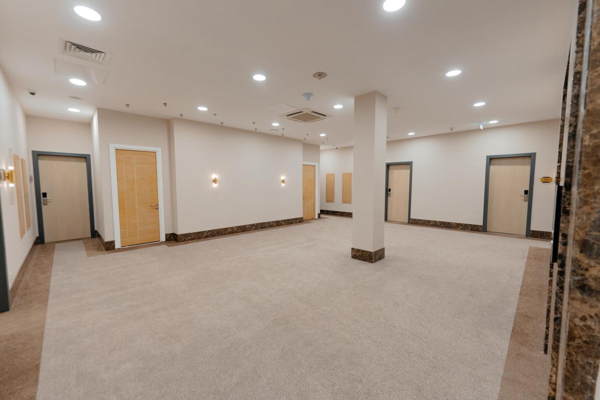 אסטנה Alau Hotel מראה חיצוני תמונה