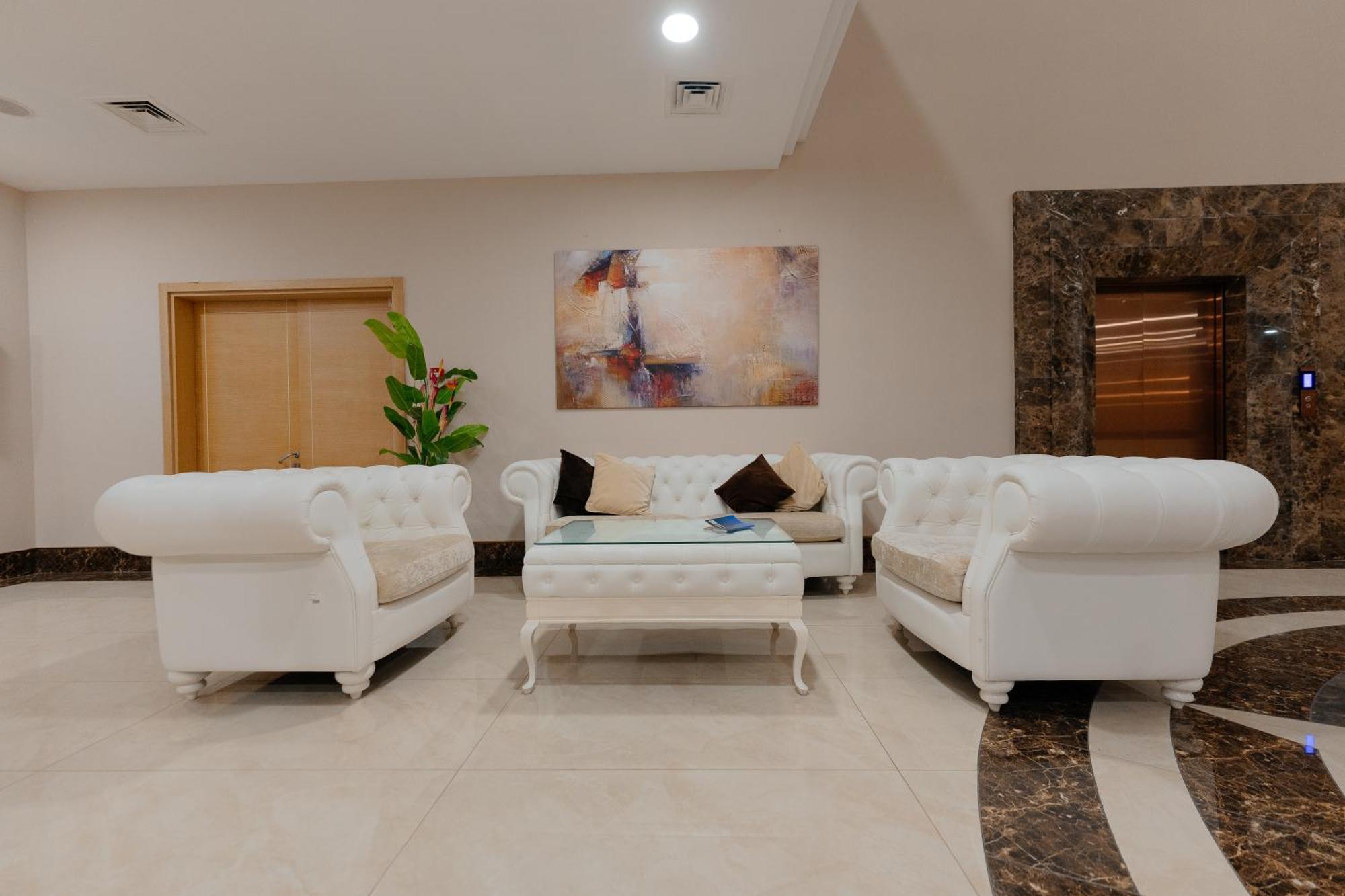 אסטנה Alau Hotel מראה חיצוני תמונה