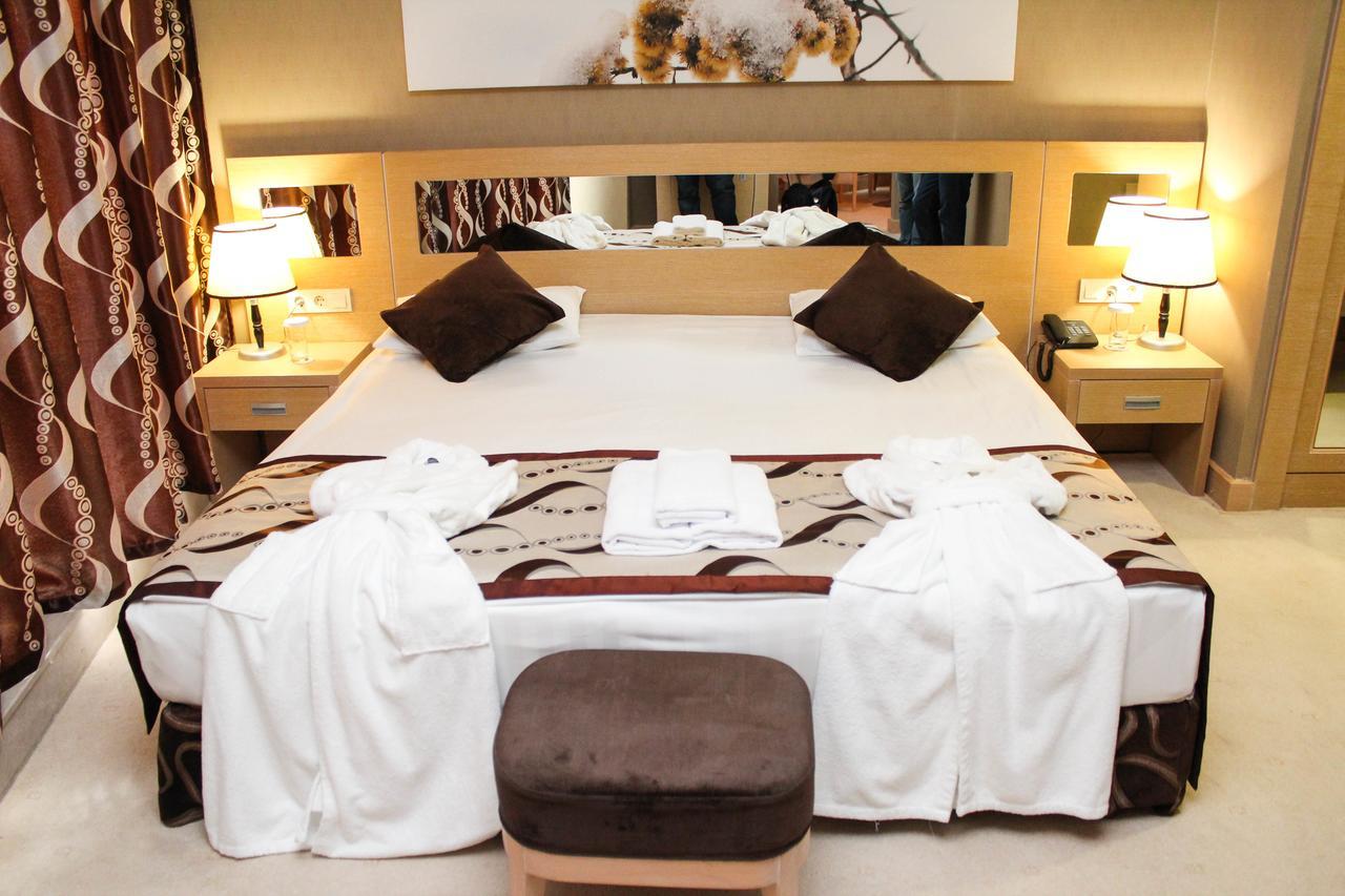 אסטנה Alau Hotel מראה חיצוני תמונה