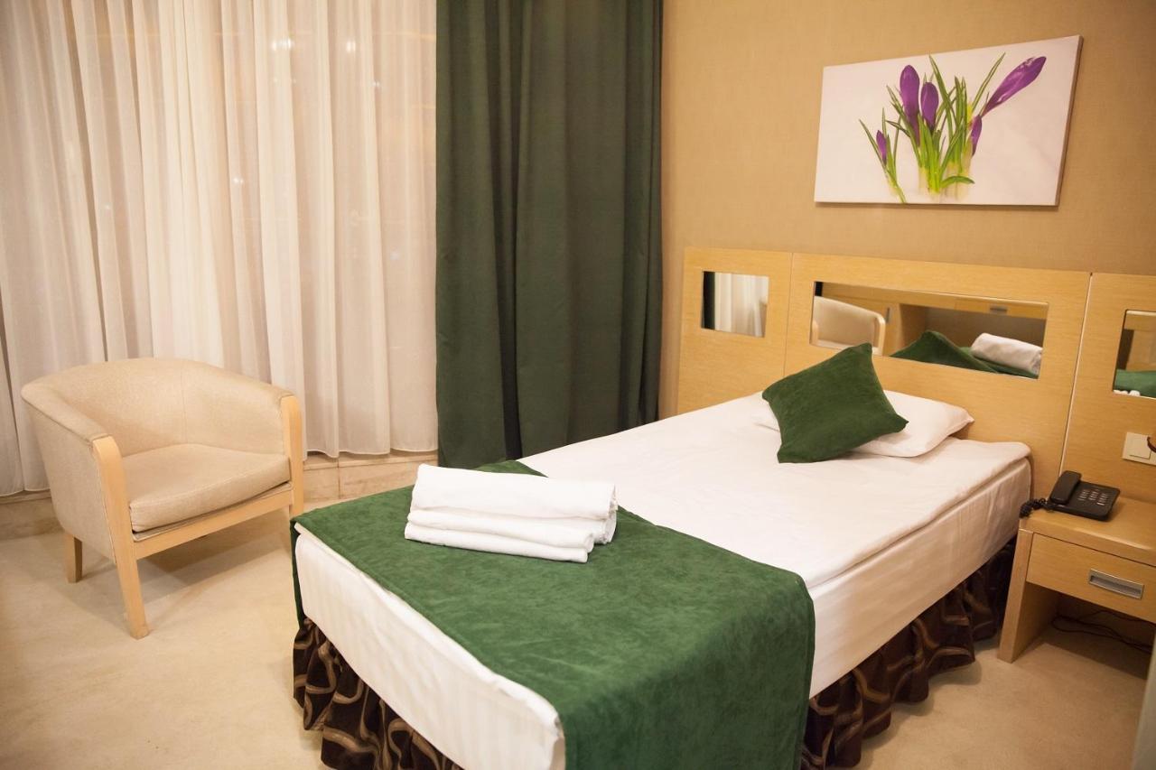 אסטנה Alau Hotel מראה חיצוני תמונה